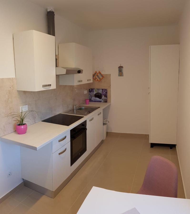 Apartments & Rooms Tom Medulin Extérieur photo