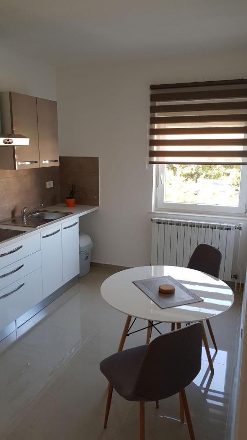 Apartments & Rooms Tom Medulin Extérieur photo